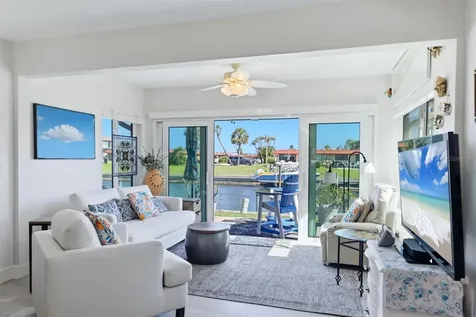 9528 Antiqua Cove Bradenton FL 34210