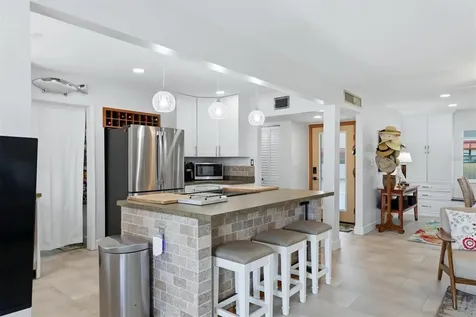 9528 Antiqua Cove Bradenton FL 34210