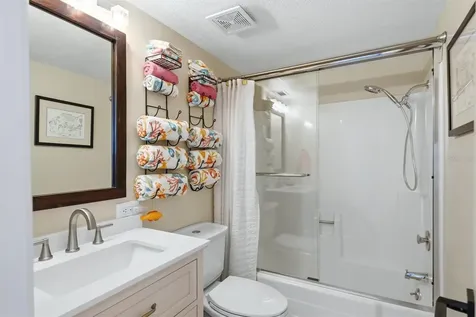 9528 Antiqua Cove Bradenton FL 34210