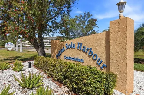 9528 Antiqua Cove Bradenton FL 34210