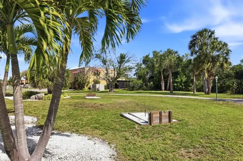 9528 Antiqua Cove Bradenton FL 34210