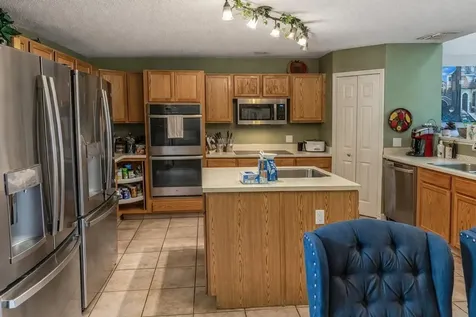 217 Tres Reyes Lane Groveland FL 34736