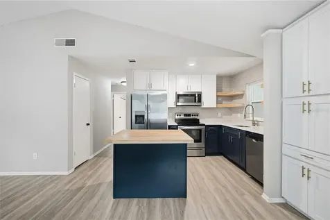 5119 Chilkoot Street Tampa FL 33617