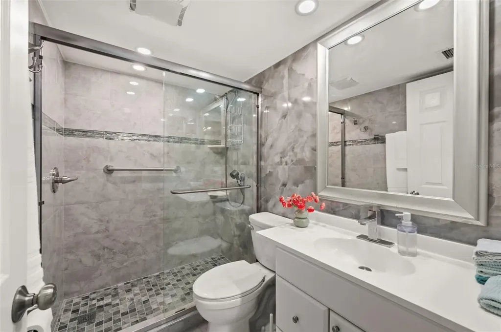 2763 Woodgate Lane Sarasota FL 34231