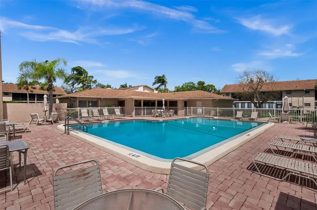 2763 Woodgate Lane Sarasota FL 34231
