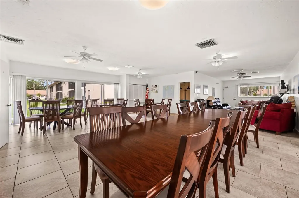 2763 Woodgate Lane Sarasota FL 34231