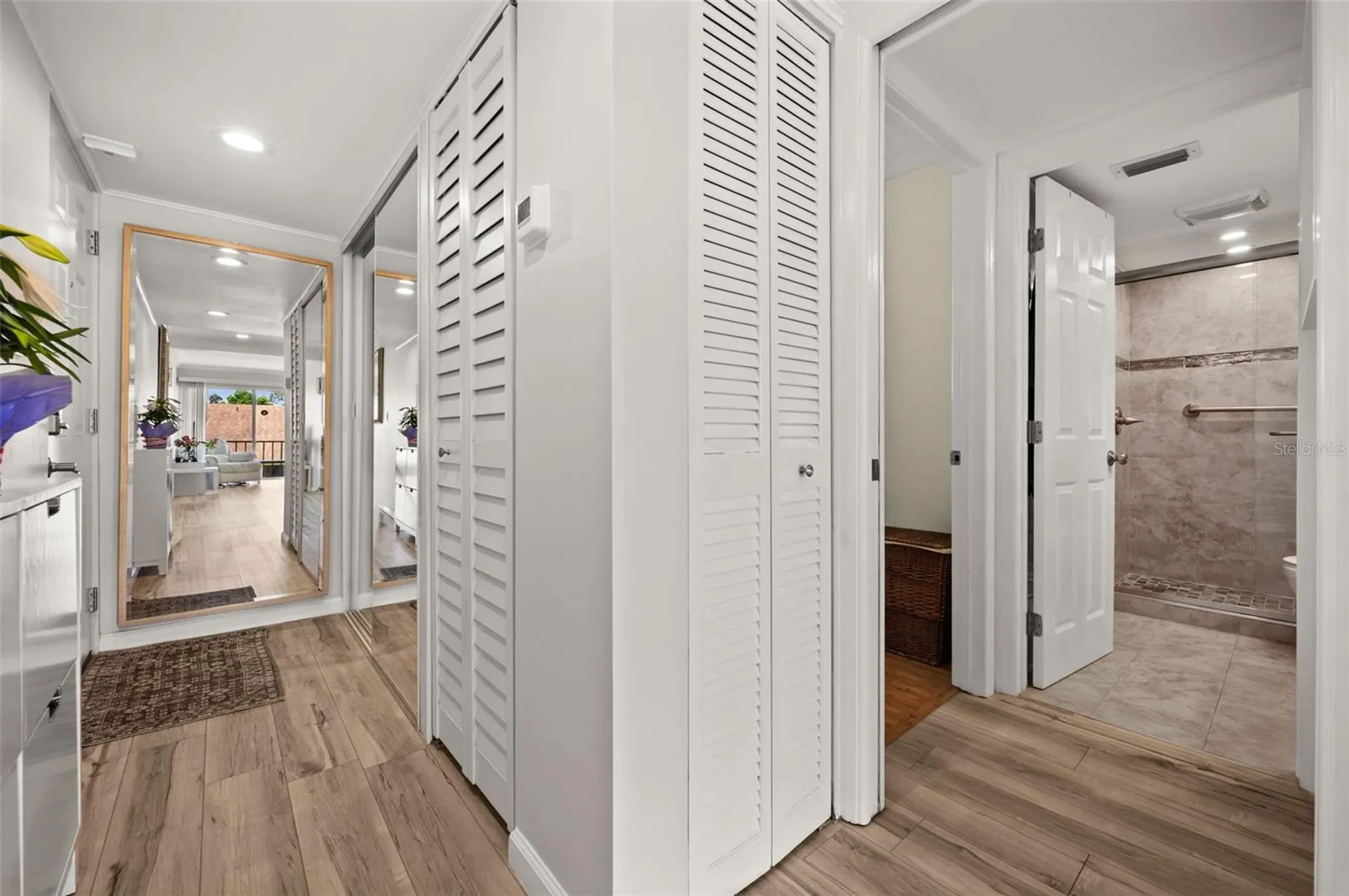 2763 Woodgate Lane Sarasota FL 34231