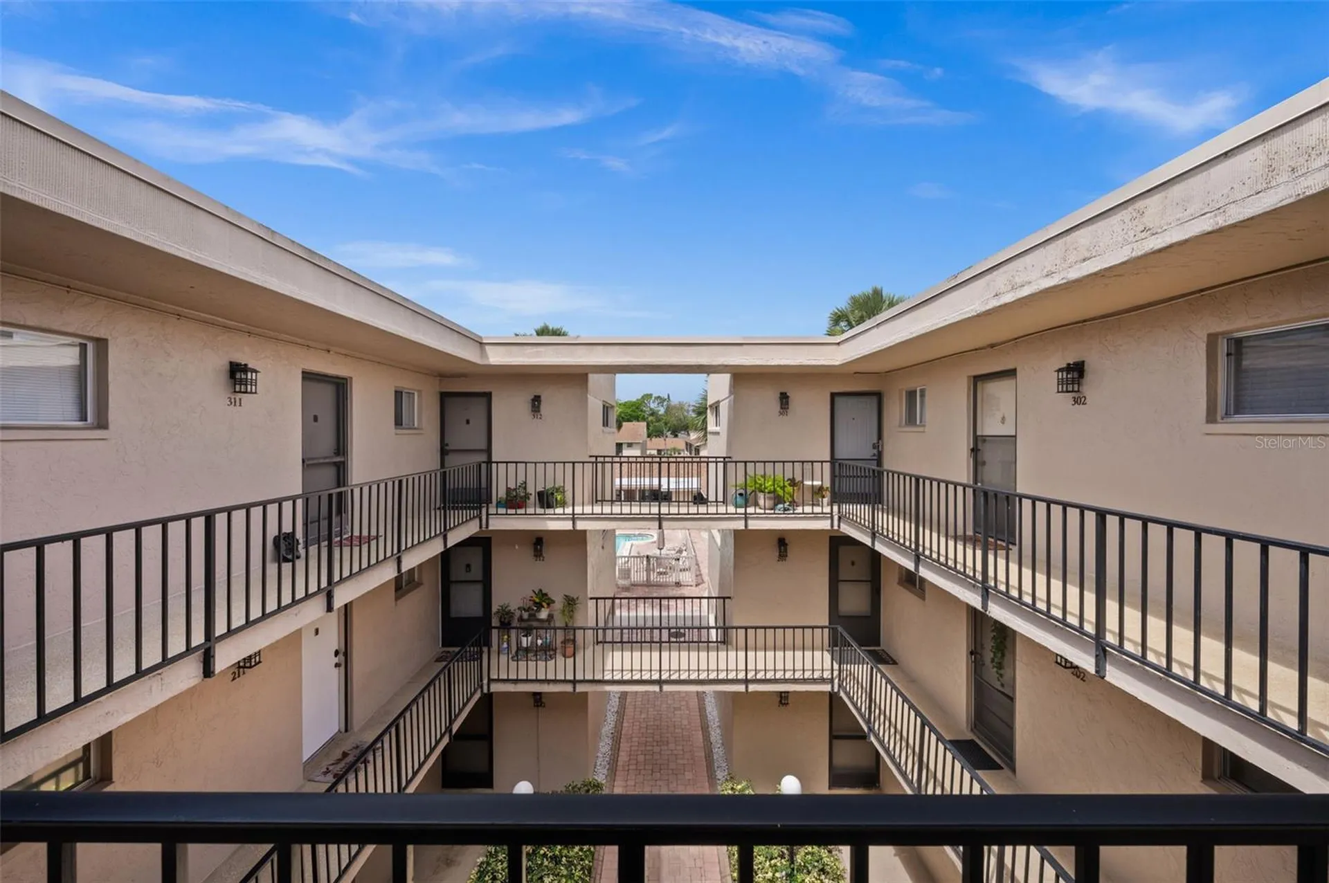 2763 Woodgate Lane Sarasota FL 34231