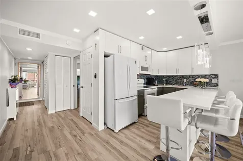 2763 Woodgate Lane Sarasota FL 34231