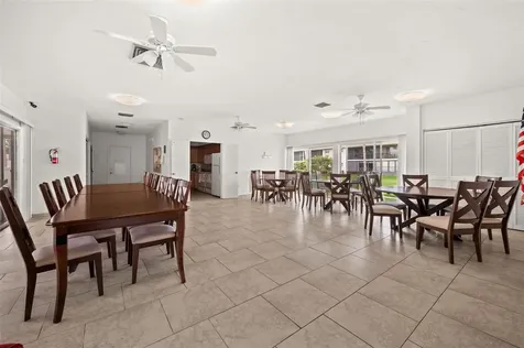 2763 Woodgate Lane Sarasota FL 34231