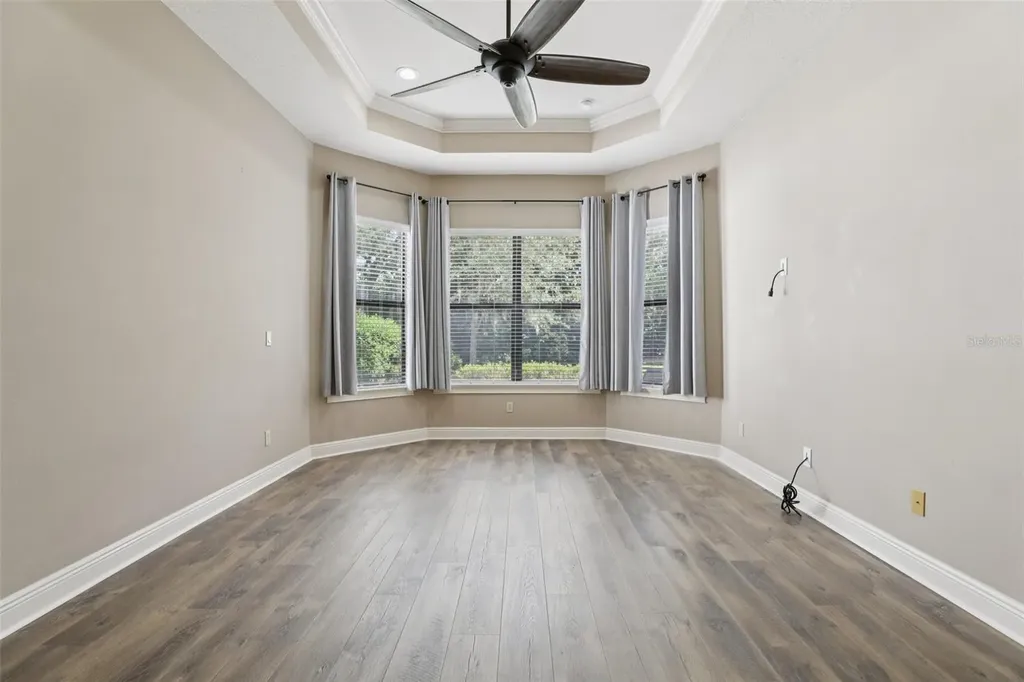 26345 San Gabriel Howey In The Hills FL 34737