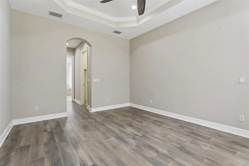 26345 San Gabriel Howey In The Hills FL 34737