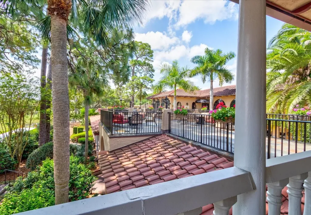 26345 San Gabriel Howey In The Hills FL 34737