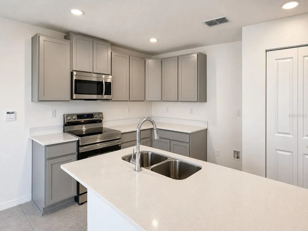 44 Willow Lane Poinciana FL 34759