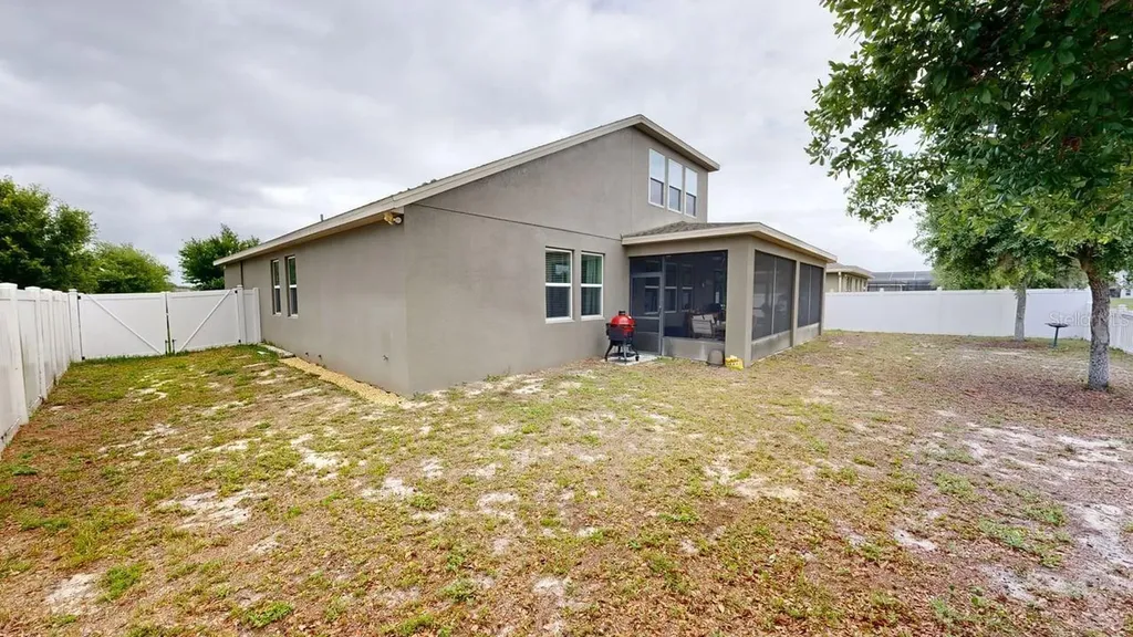 914 Bay Bridge Circle Apopka FL 32703