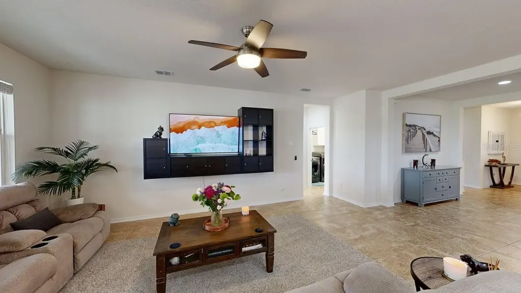 914 Bay Bridge Circle Apopka FL 32703