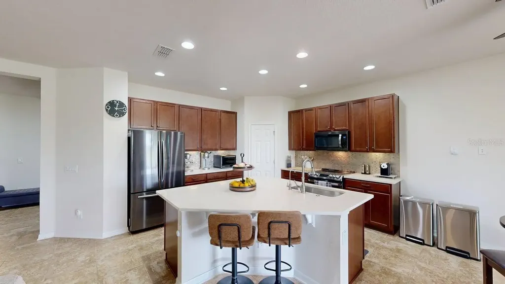 914 Bay Bridge Circle Apopka FL 32703