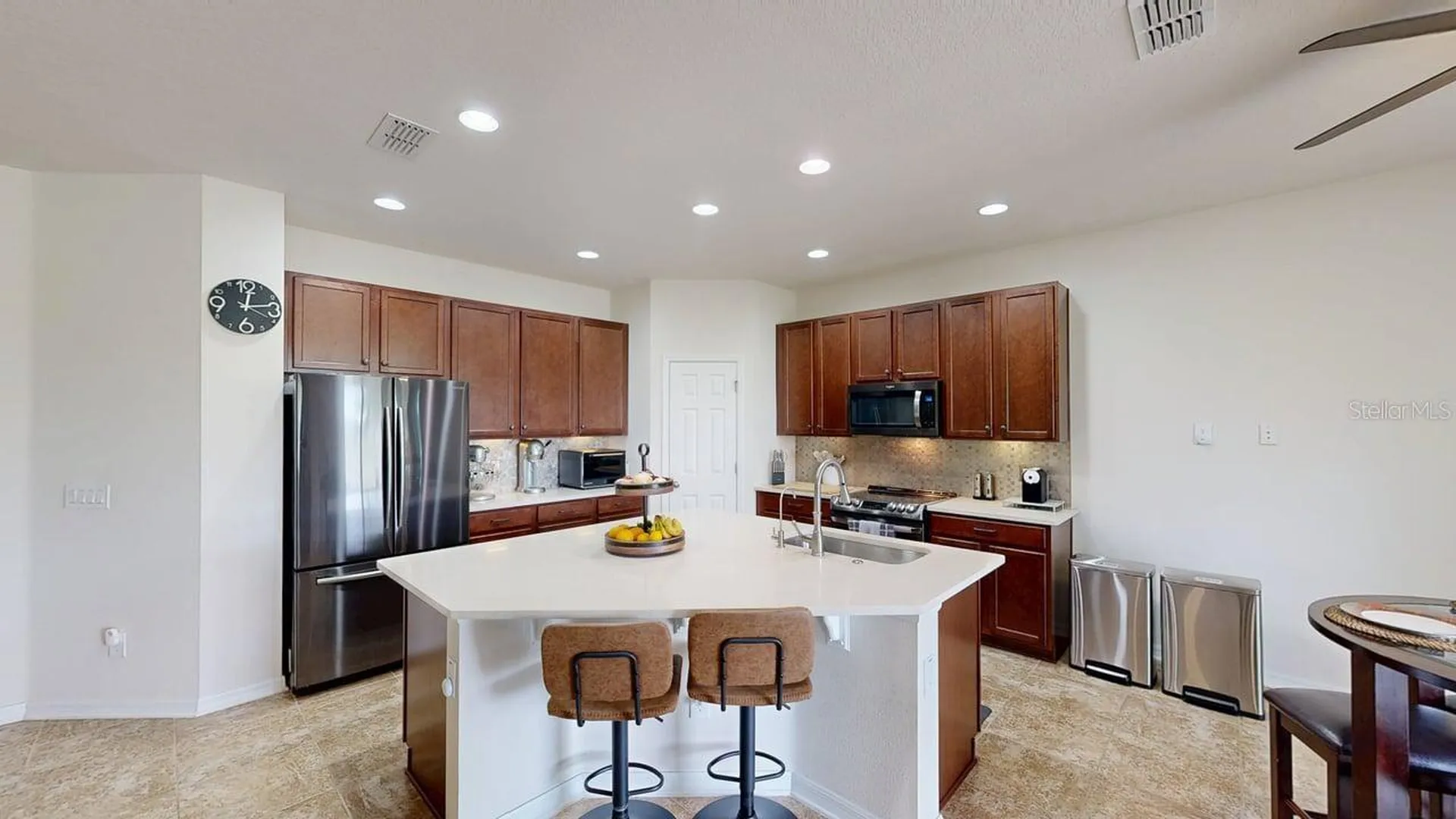 914 Bay Bridge Circle Apopka FL 32703
