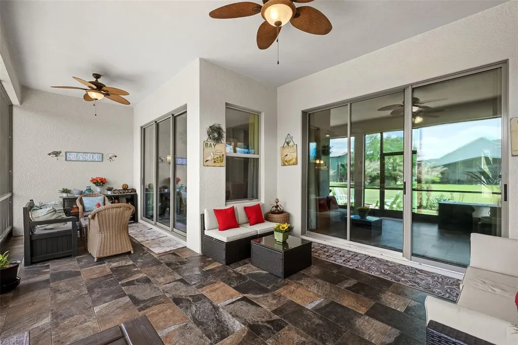 4501 Rolling Green Drive Wesley Chapel FL 33543
