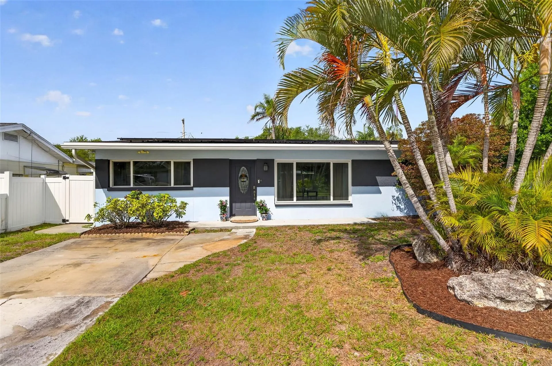 8220 Quail Road Seminole FL 33777