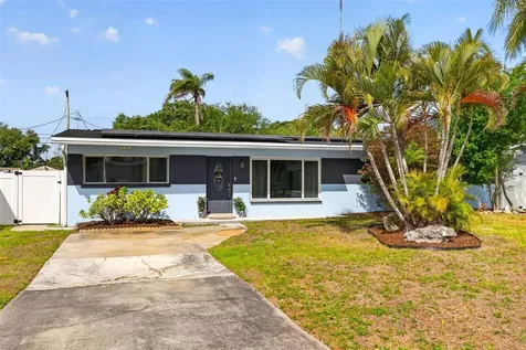 8220 Quail Road Seminole FL 33777