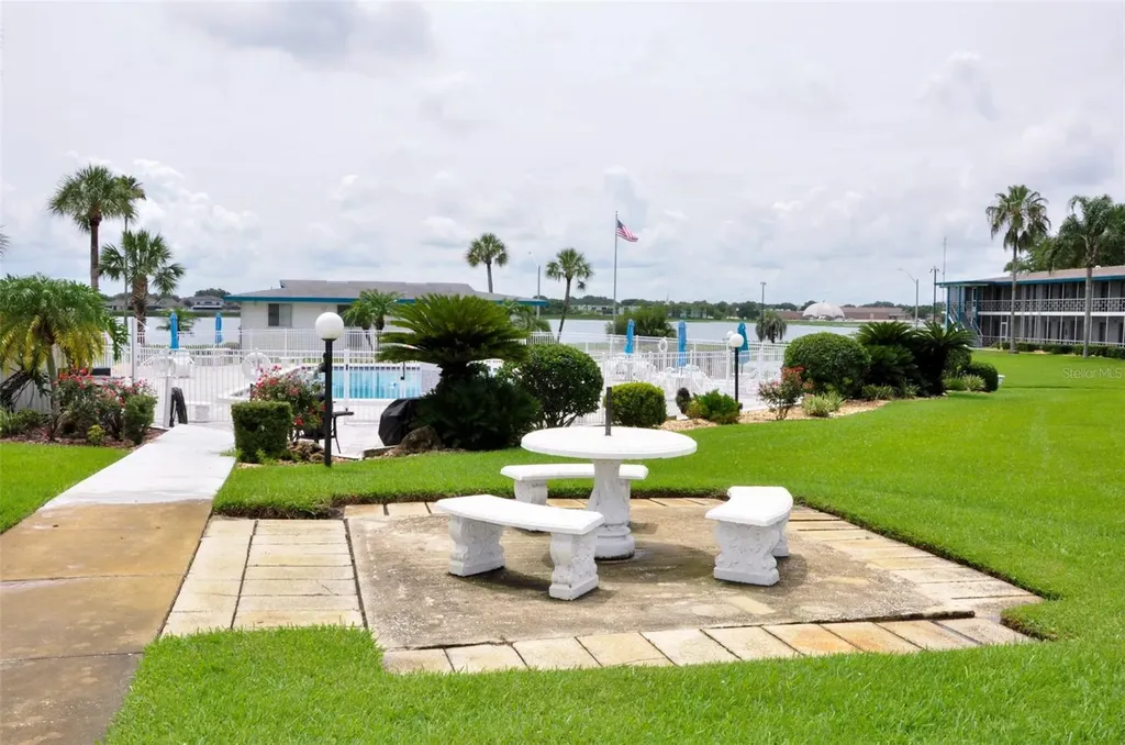 1600 W Lake Parker Drive Lakeland FL 33805