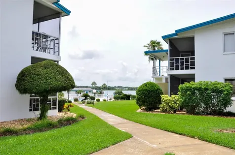 1600 W Lake Parker Drive Lakeland FL 33805
