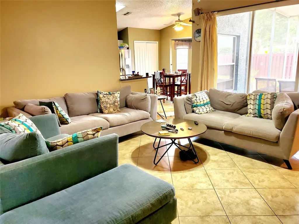 4994 Ridgemoor Circle Palm Harbor FL 34685