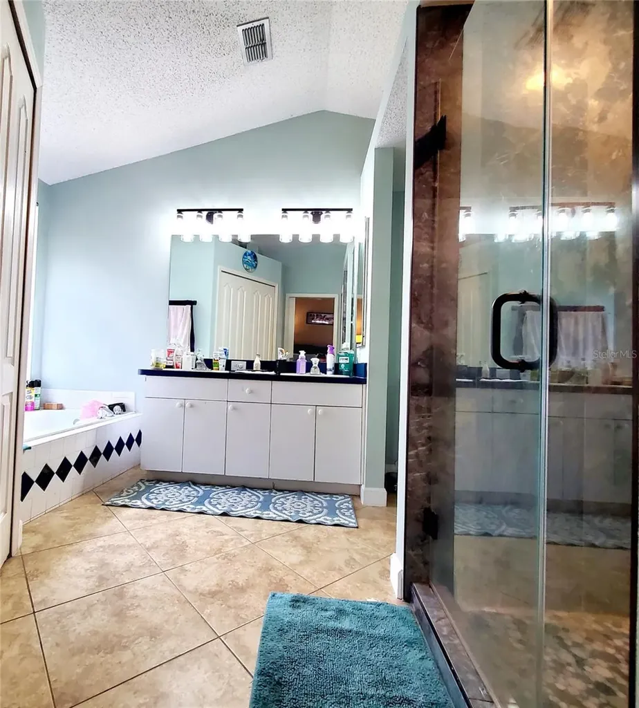 4994 Ridgemoor Circle Palm Harbor FL 34685