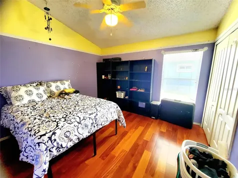 4994 Ridgemoor Circle Palm Harbor FL 34685