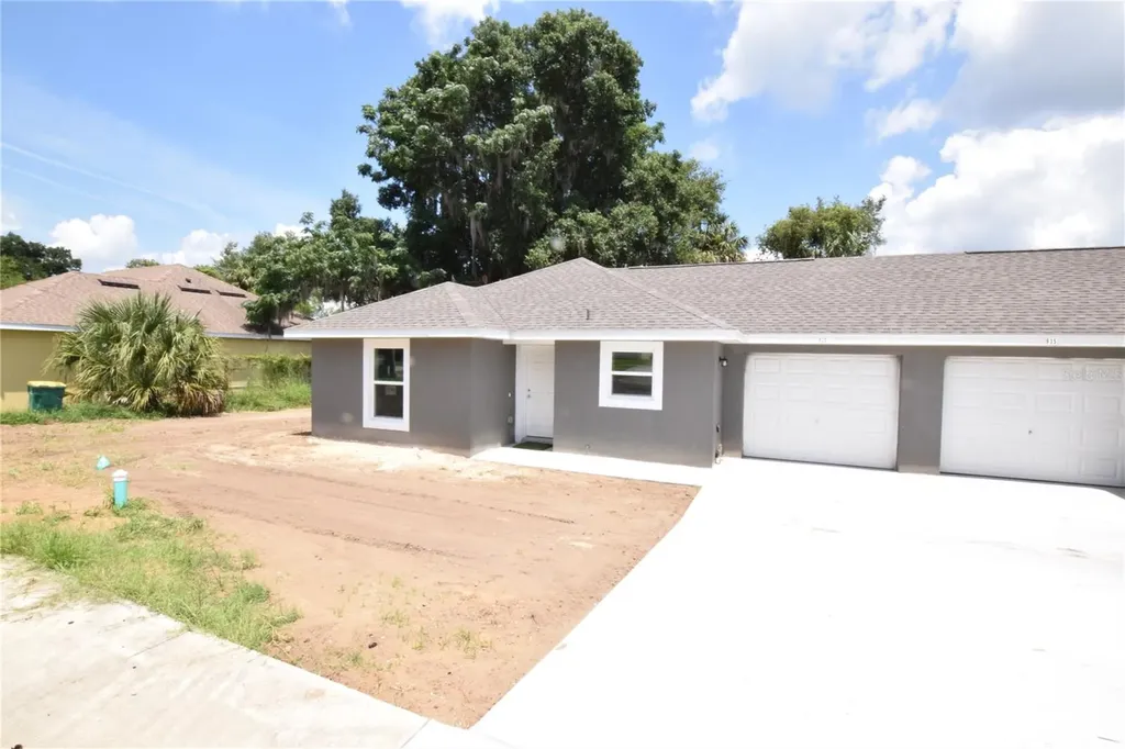 925 E Mcdonald Avenue Eustis FL 32726