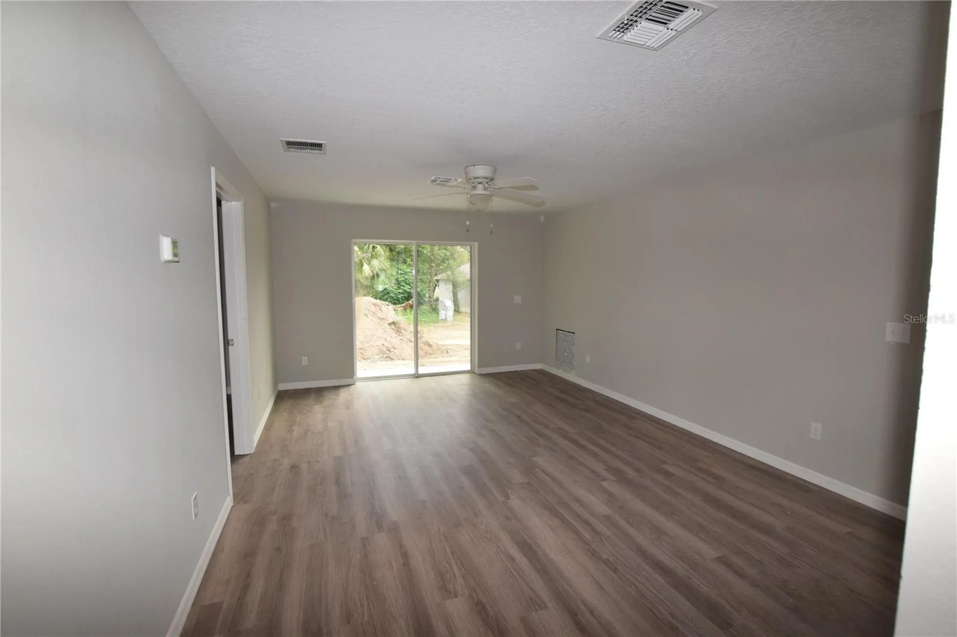 925 E Mcdonald Avenue Eustis FL 32726