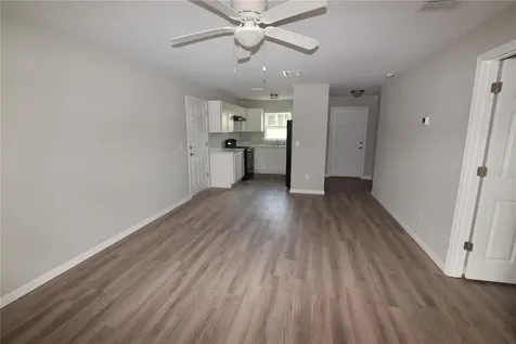 925 E Mcdonald Avenue Eustis FL 32726