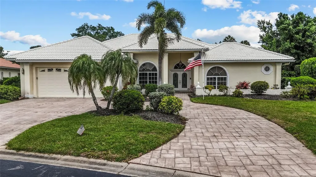832 Carnoustie Drive Venice FL 34293