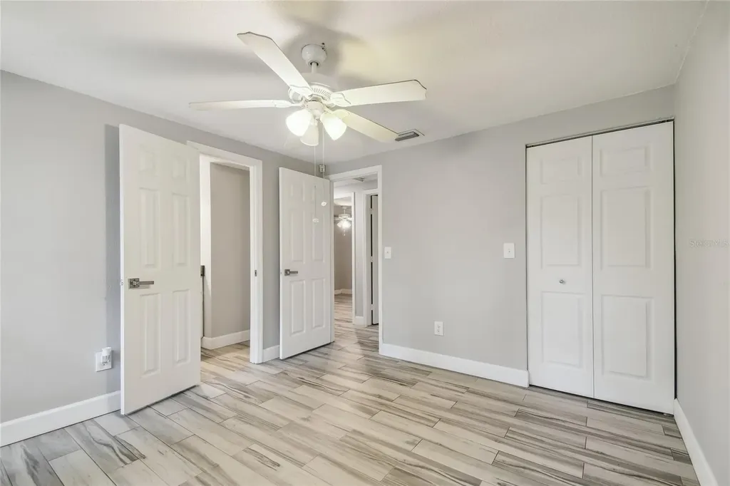 3679 Sugarcreek Drive Tampa FL 33619