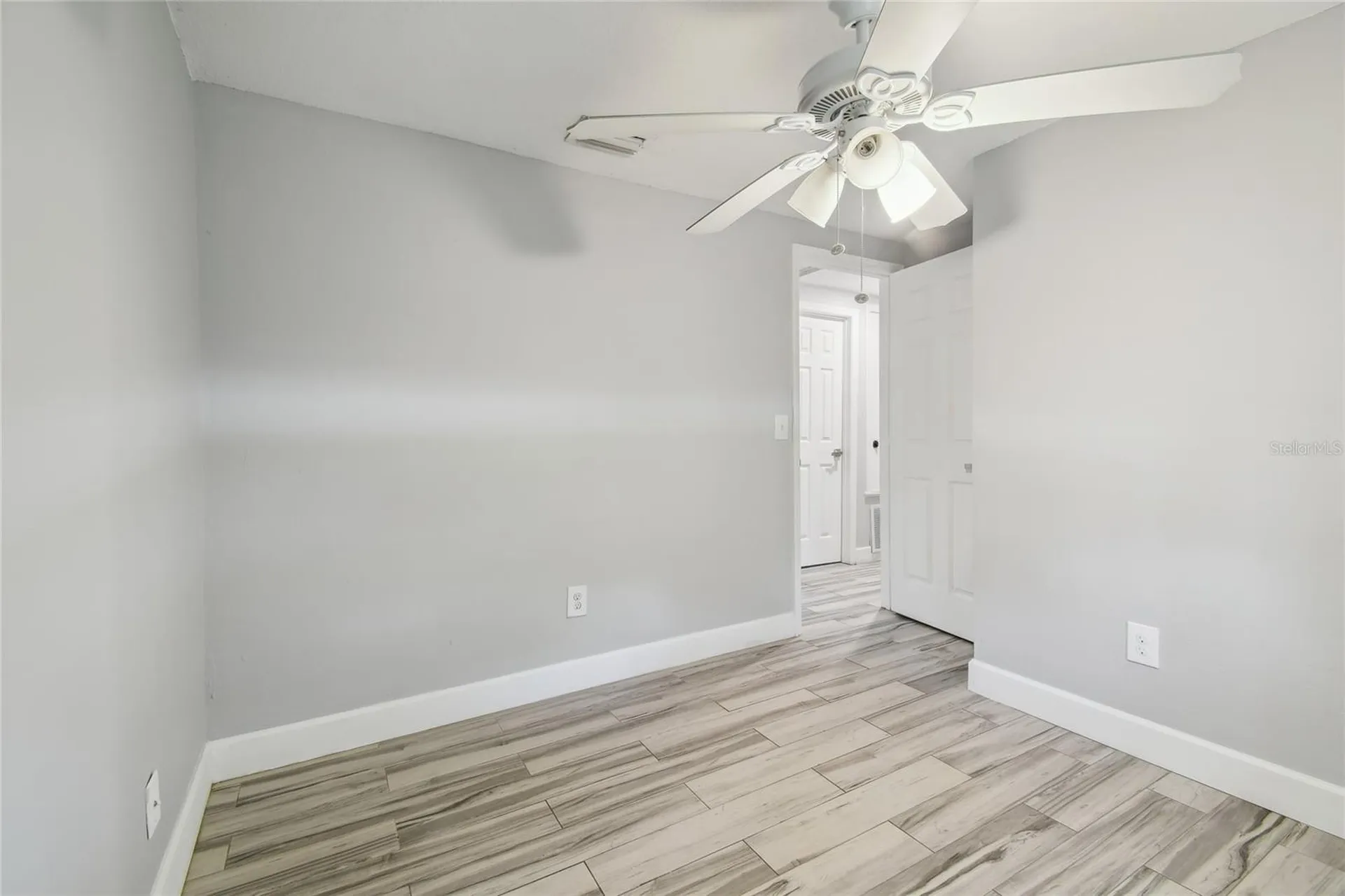 3679 Sugarcreek Drive Tampa FL 33619