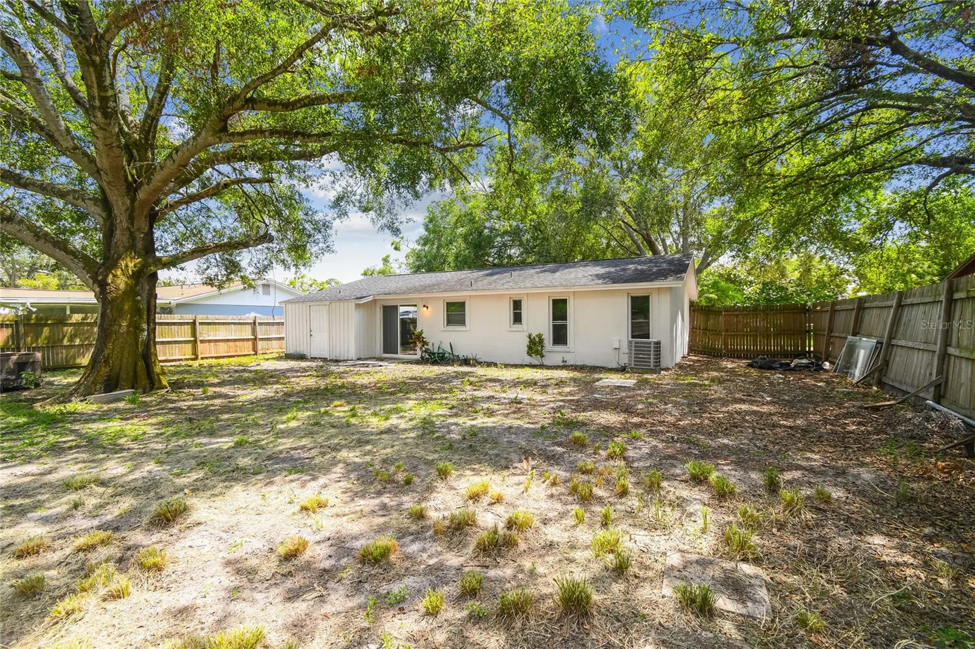 3679 Sugarcreek Drive Tampa FL 33619