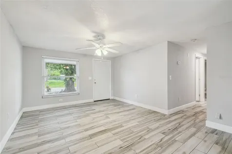 3679 Sugarcreek Drive Tampa FL 33619