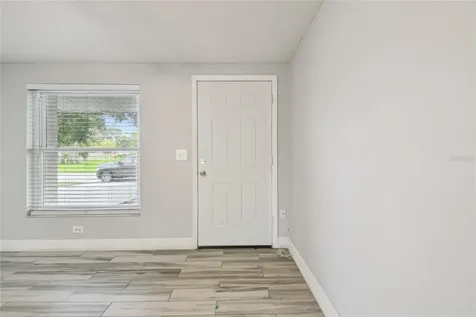3679 Sugarcreek Drive Tampa FL 33619