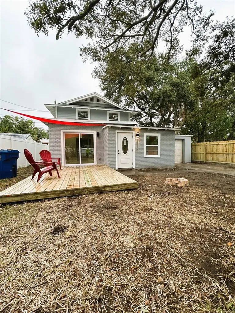 2310 21st Street S St Petersburg FL 33712