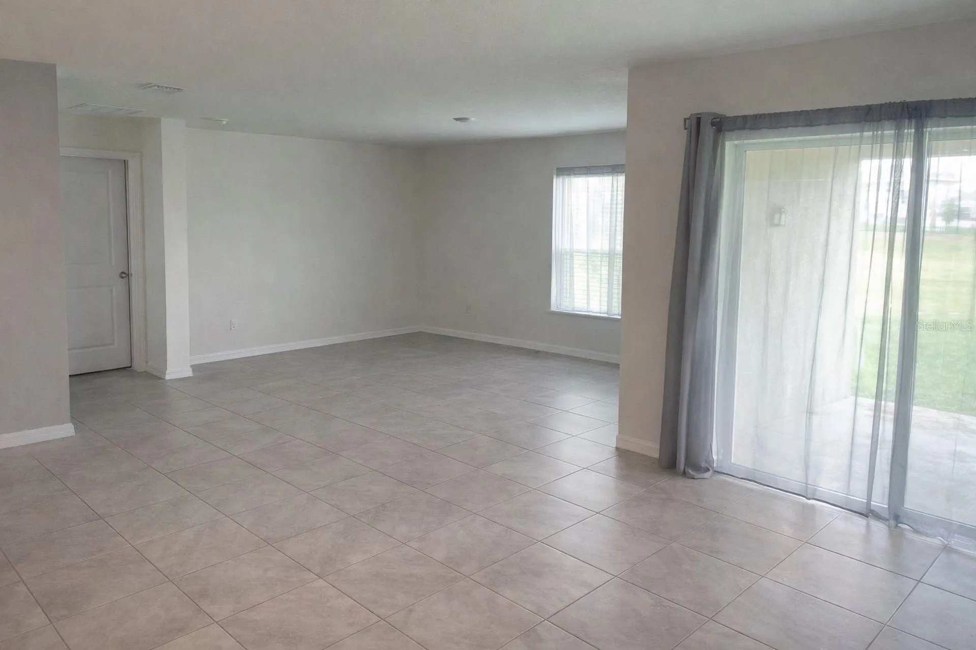 4676 Sigcom Place Wildwood FL 34785