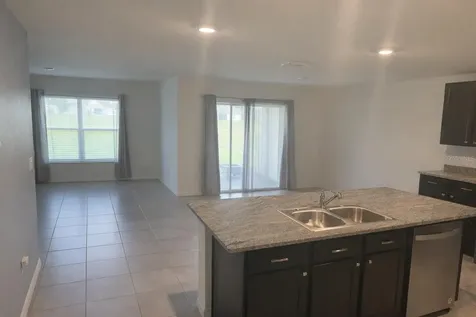 4676 Sigcom Place Wildwood FL 34785