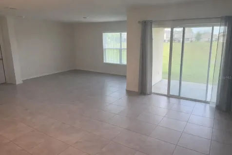 4676 Sigcom Place Wildwood FL 34785