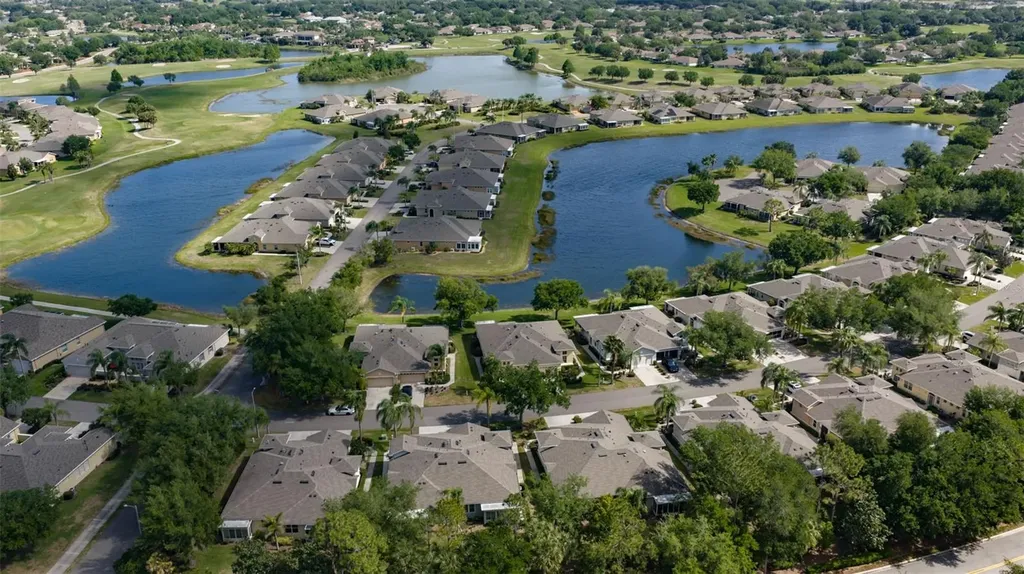 2082 Sifield Greens Way Sun City Center FL 33573