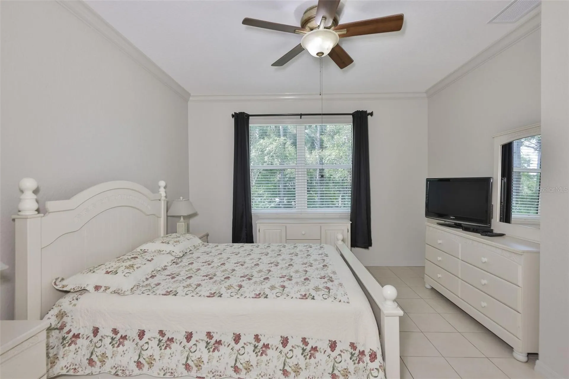 2082 Sifield Greens Way Sun City Center FL 33573