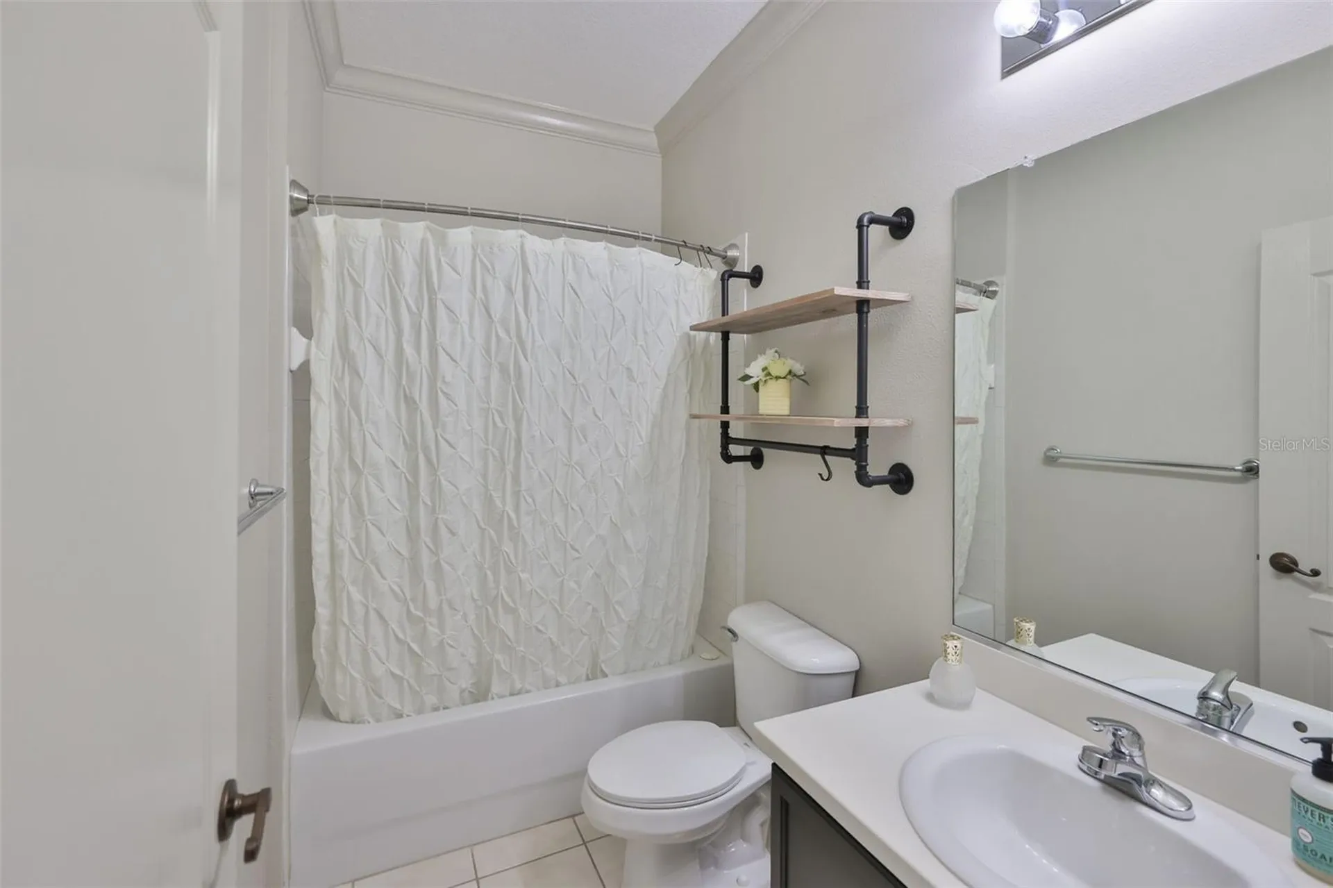 2082 Sifield Greens Way Sun City Center FL 33573