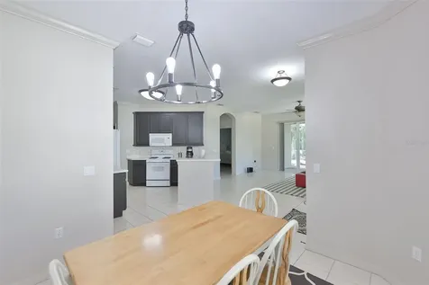 2082 Sifield Greens Way Sun City Center FL 33573