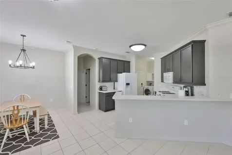 2082 Sifield Greens Way Sun City Center FL 33573