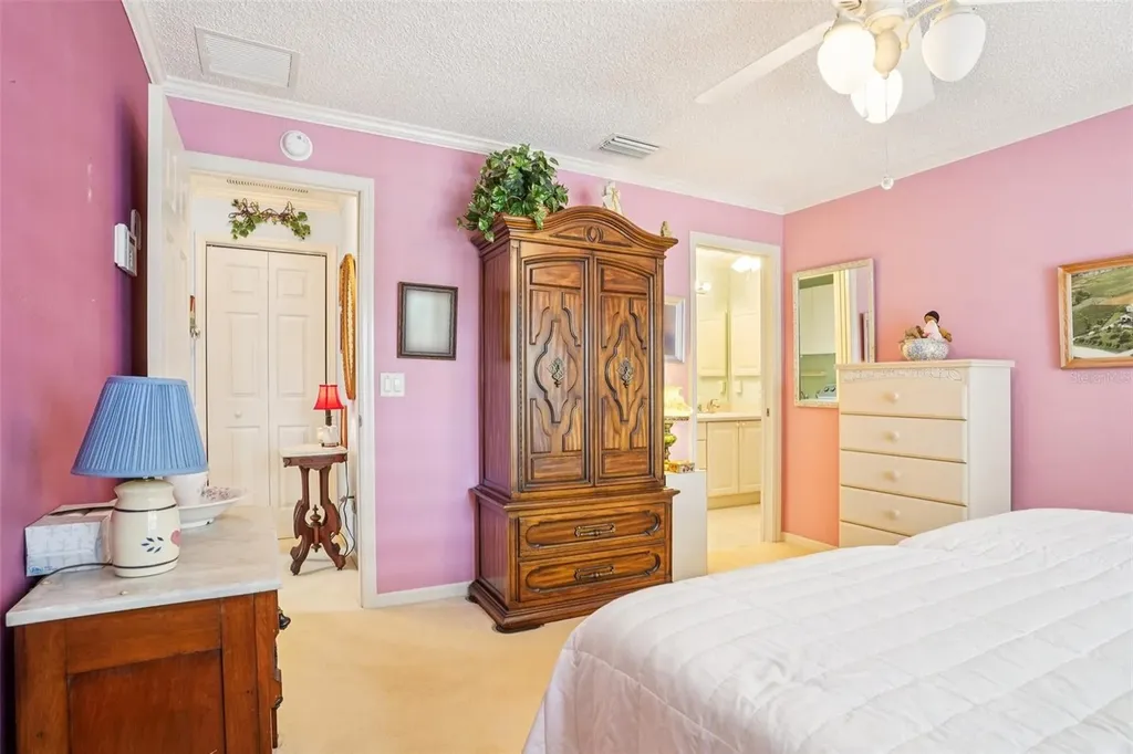 9469 SE 176th Saffold Street The Villages FL 32162