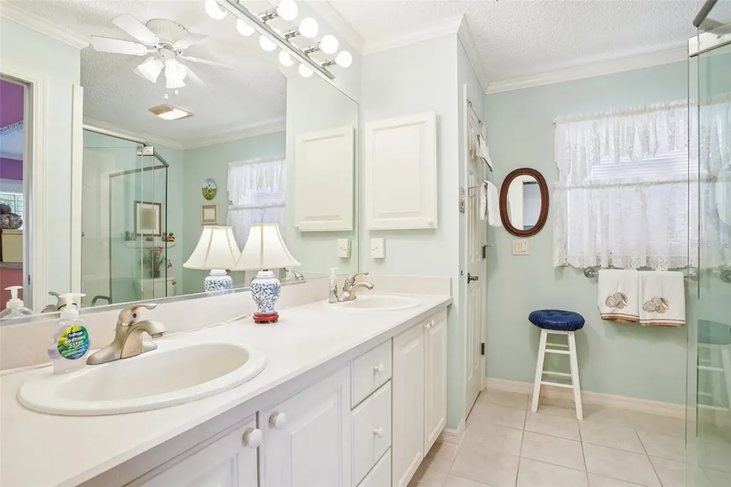 9469 SE 176th Saffold Street The Villages FL 32162